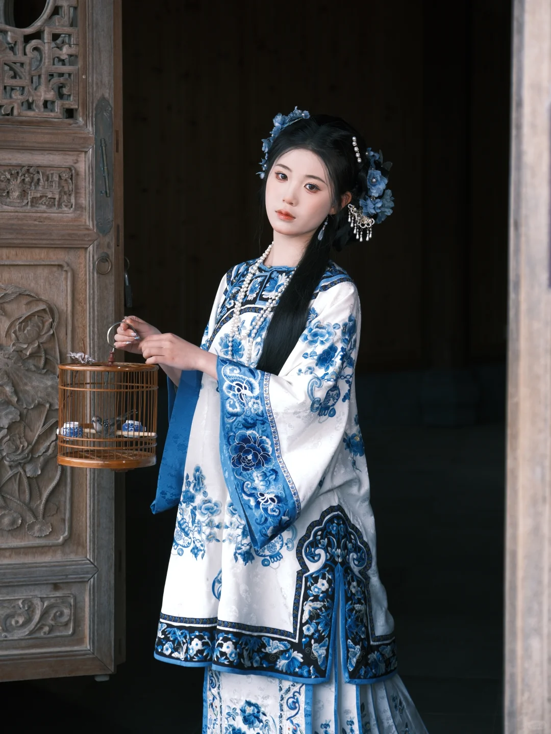谁懂啊！我好像偷穿了清朝少奶奶的衣服