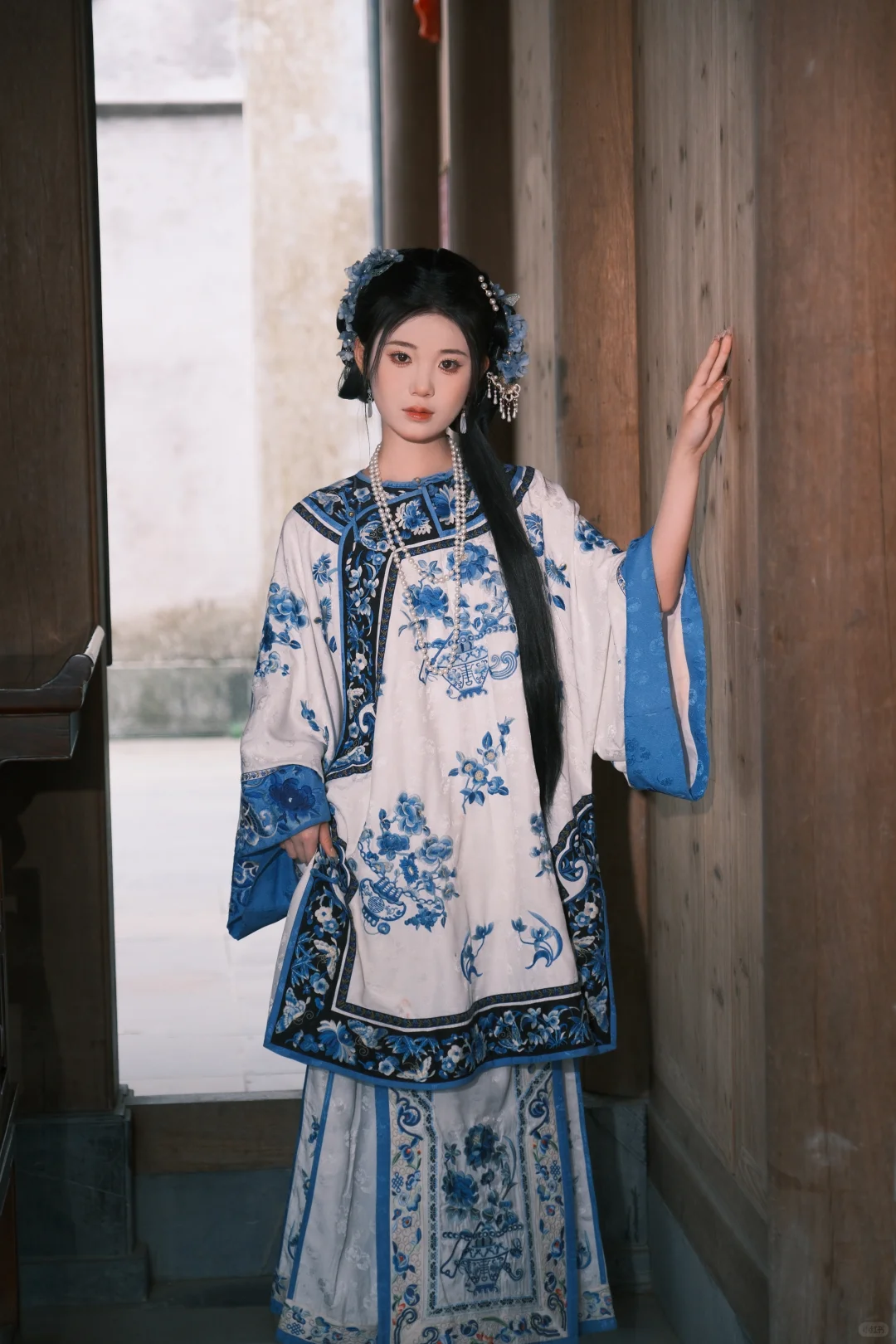 谁懂啊！我好像偷穿了清朝少奶奶的衣服