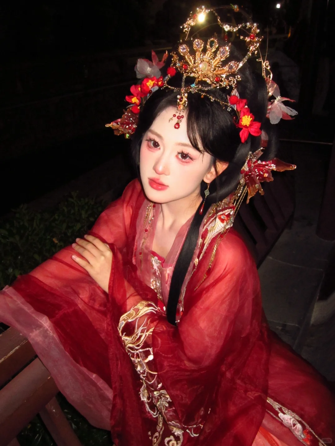 “待上浓妆 好戏开场”