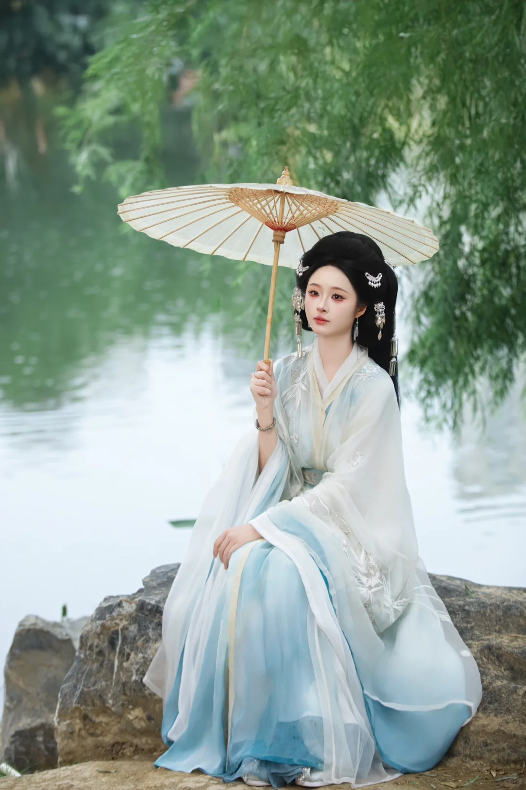 魏晋风自带的夏日清冷氛围感｜洛阳约拍