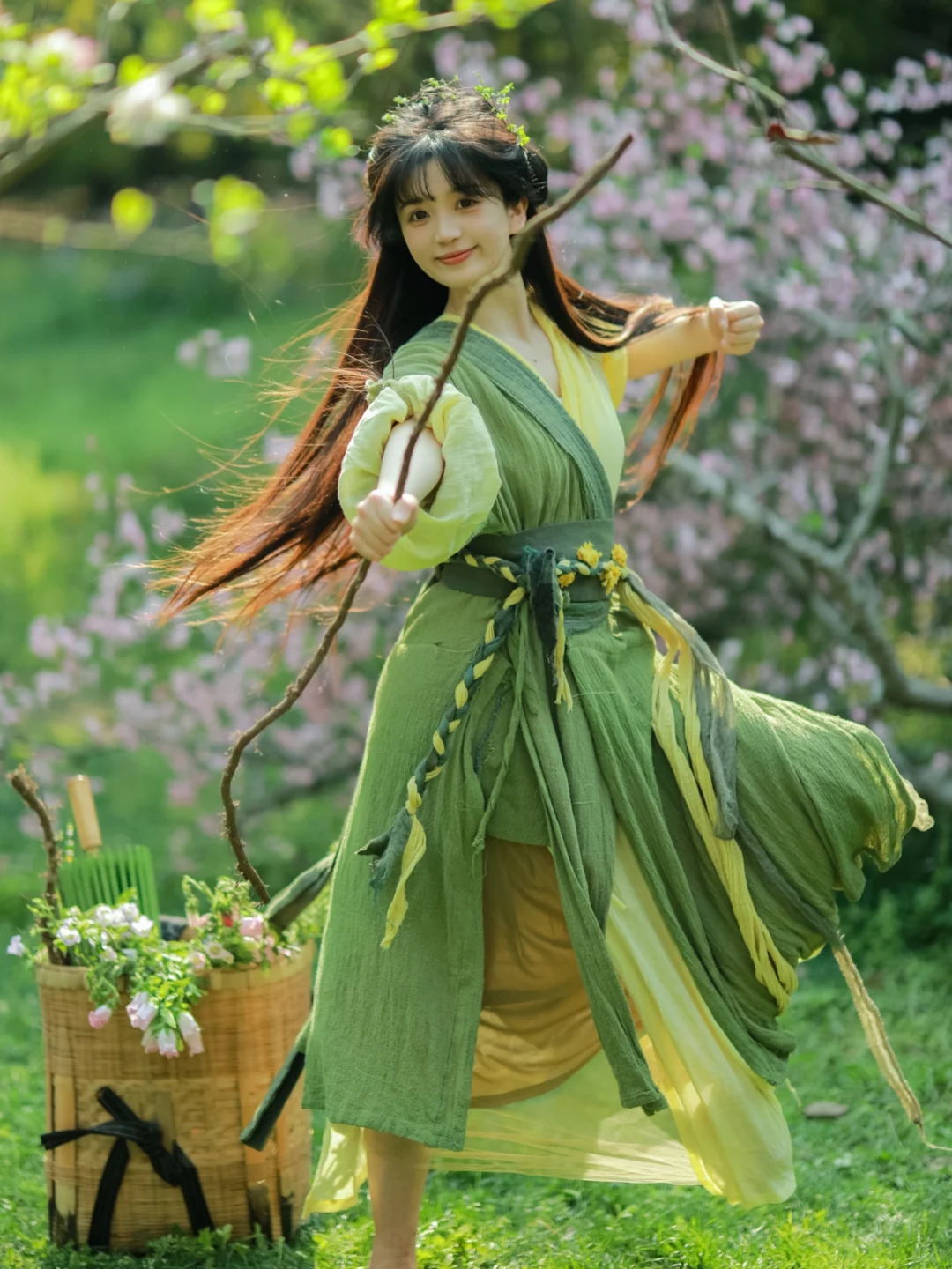 🌿草木精怪｜耶！今天遇到山神大人啦。