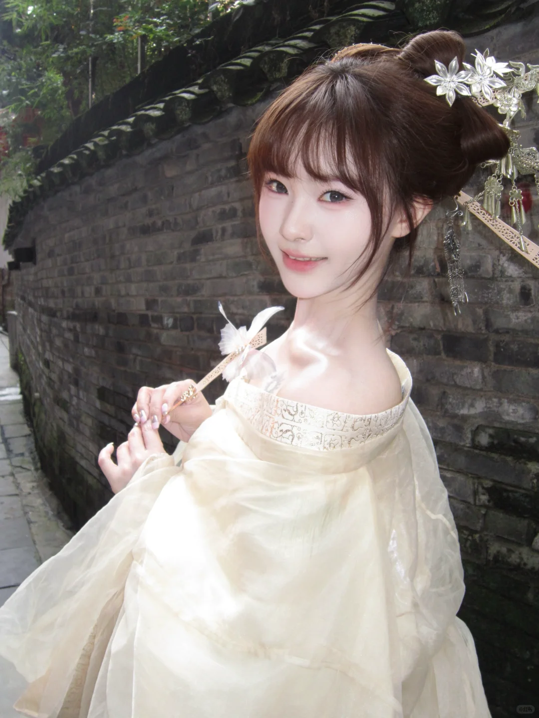 才不是什么娇滴滴的大小姐呢
