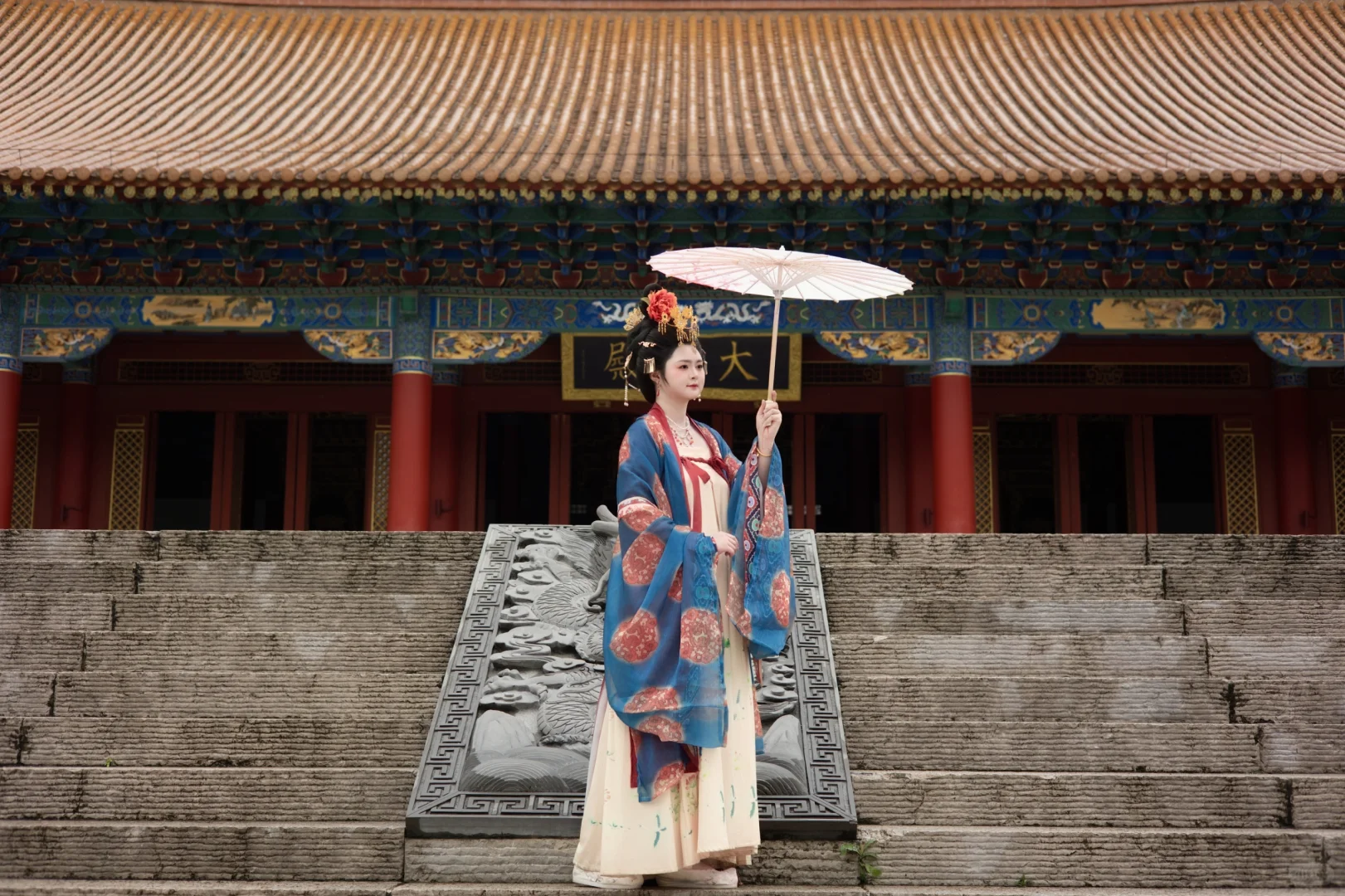 谁不爱古装美女呢？！