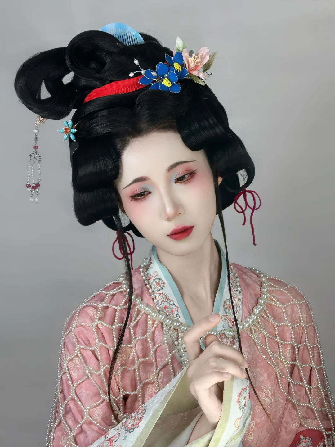 温婉宋制仕女图