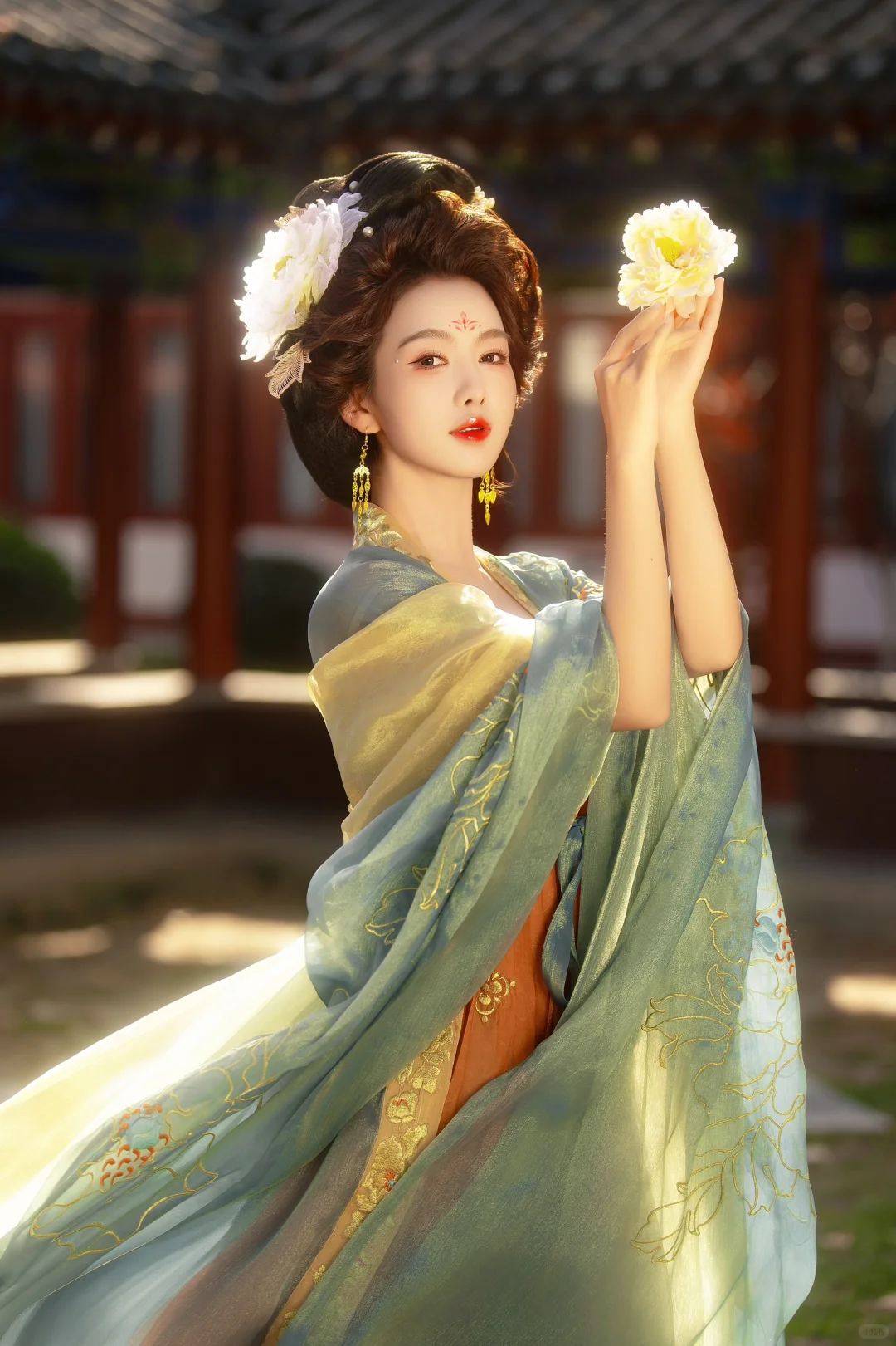 看了《国色芳华》特意来西安拍了唐风写真