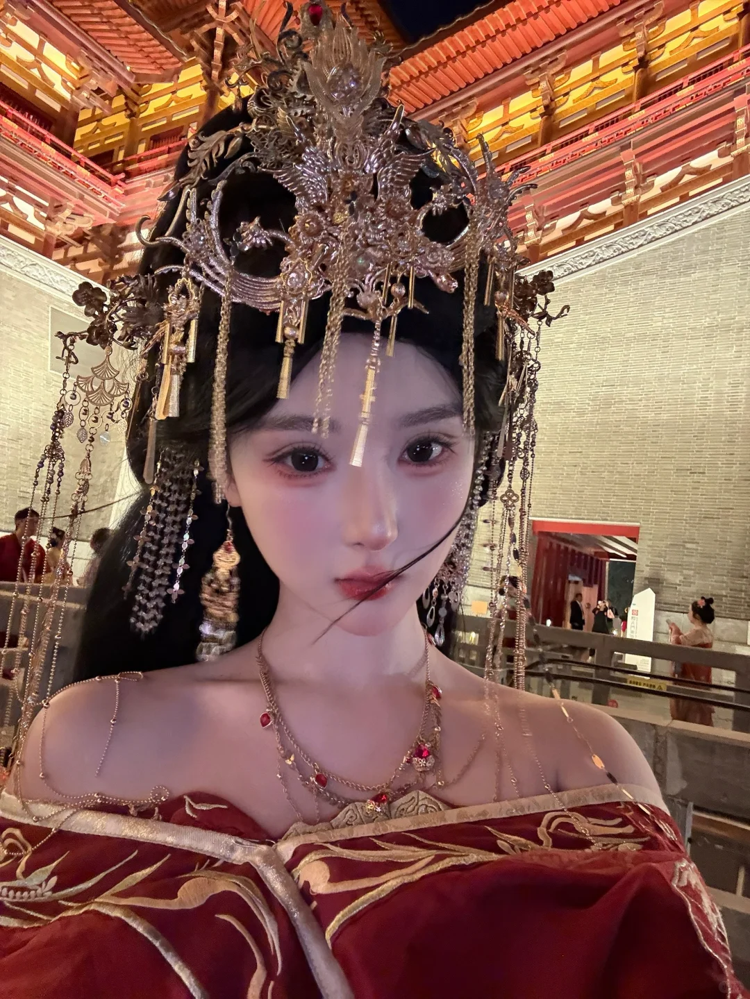 来洛阳怎么能不当一次亡国公主呢