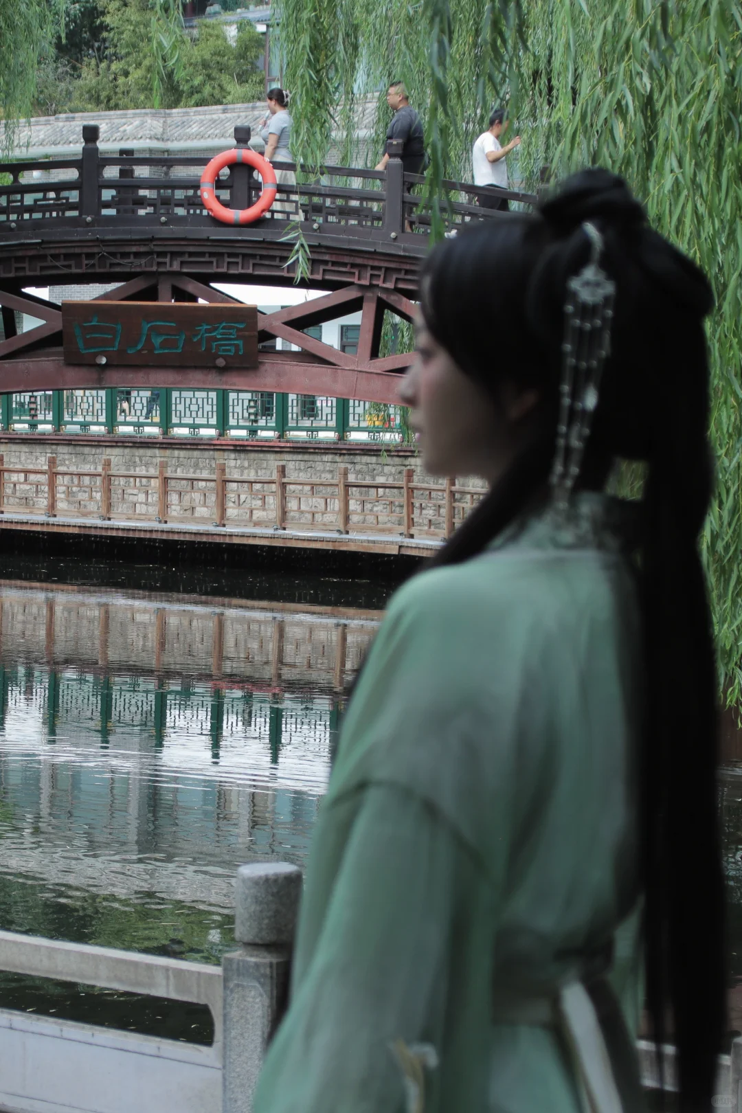 还记得大明湖畔的夏雨荷吗