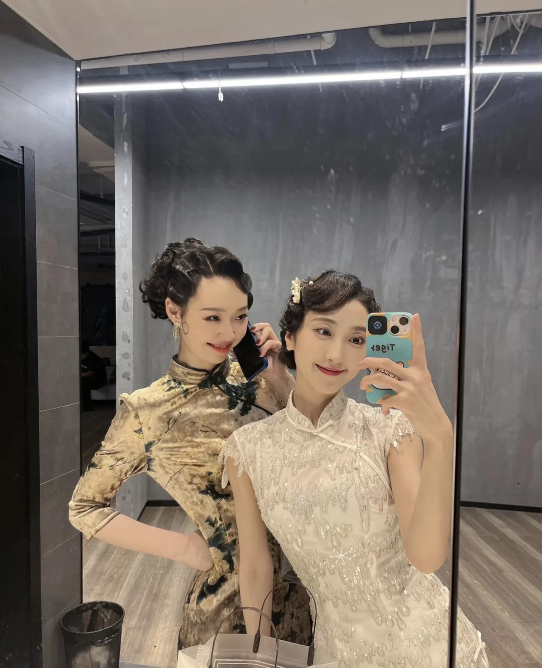 是谁这么美丽好看呀？又帅又美。
