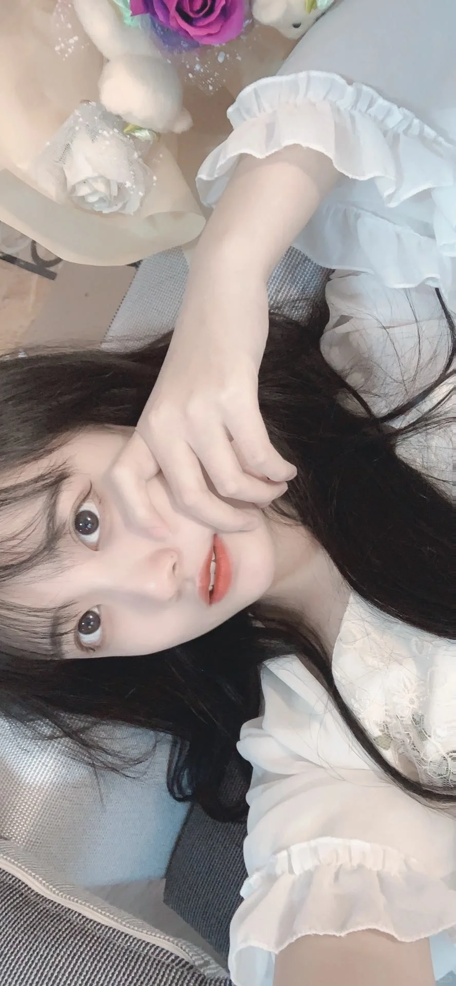 路灯很多 希望你找到自己的月亮