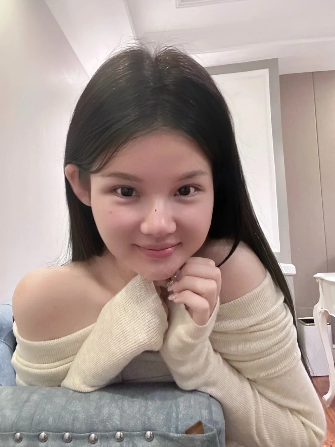 我这是馒了还是脸胖了啊？