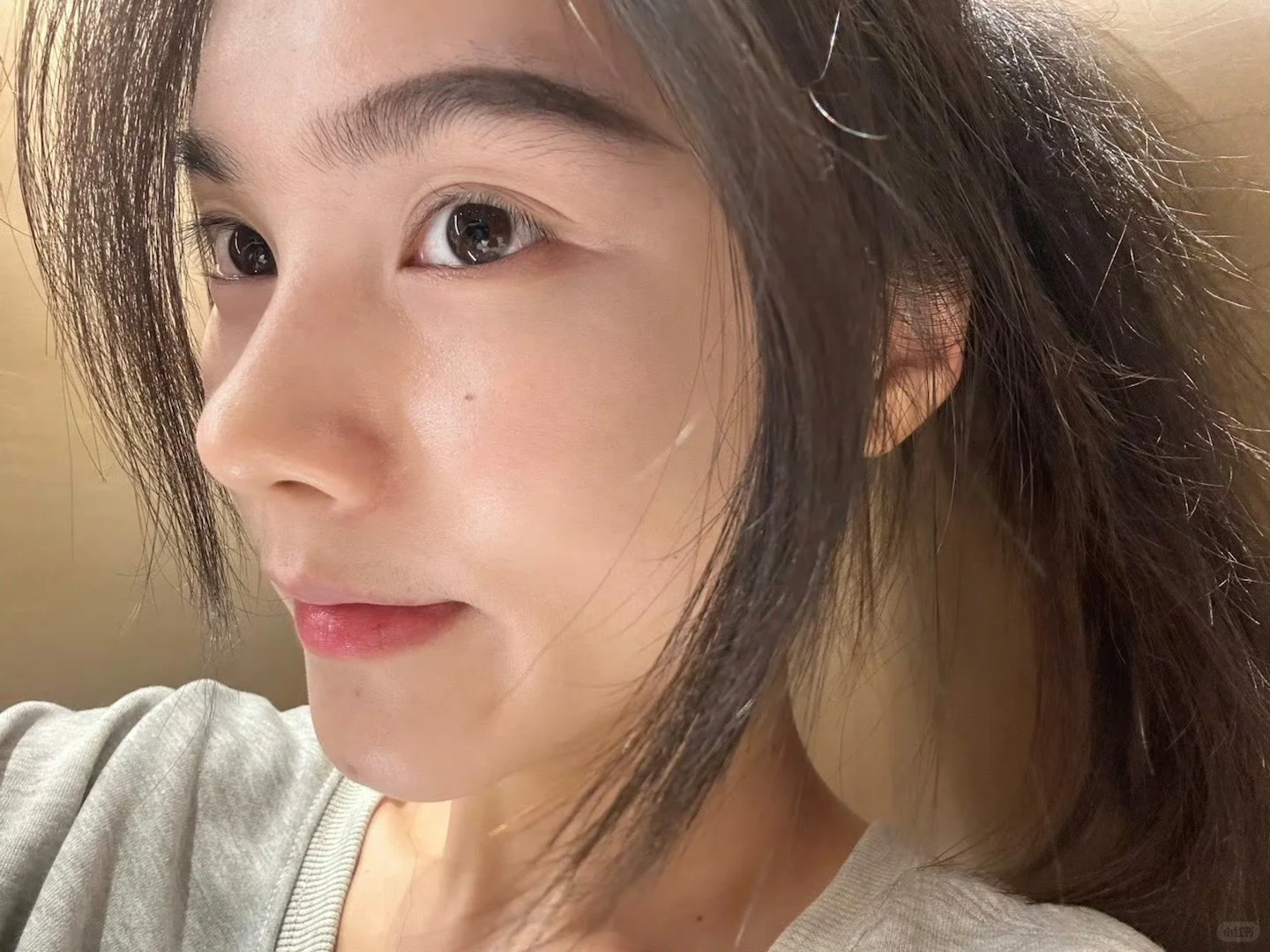 小V脸+下颌线  美滋滋