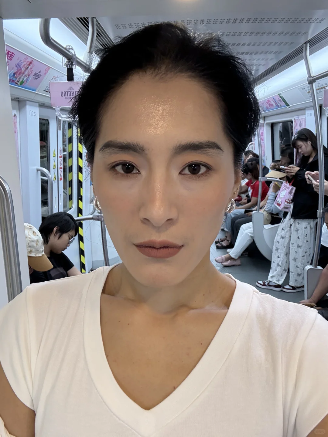 宝我和别人不一样、我是姐姐