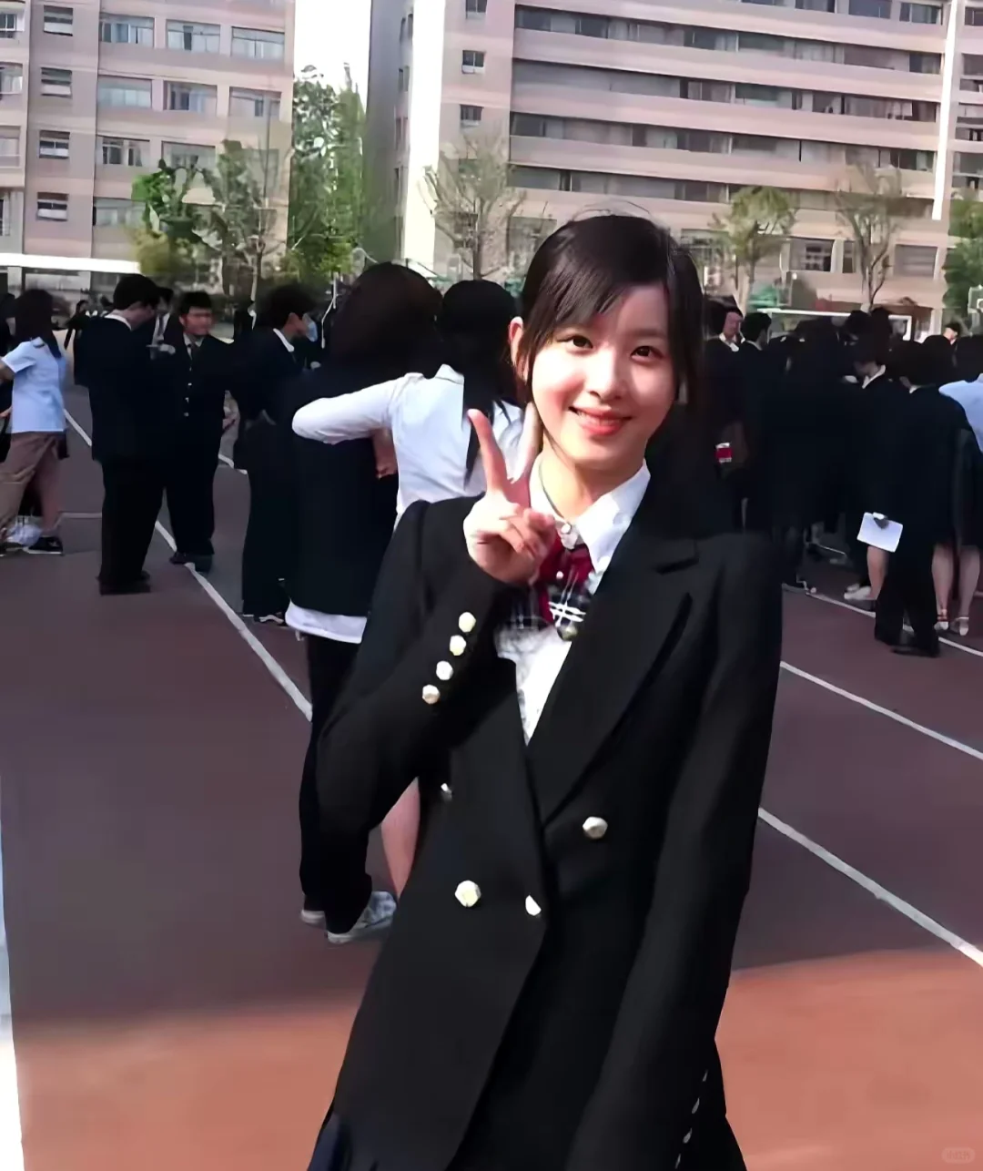 章泽天美感分析: 精致感和自然美并存的神