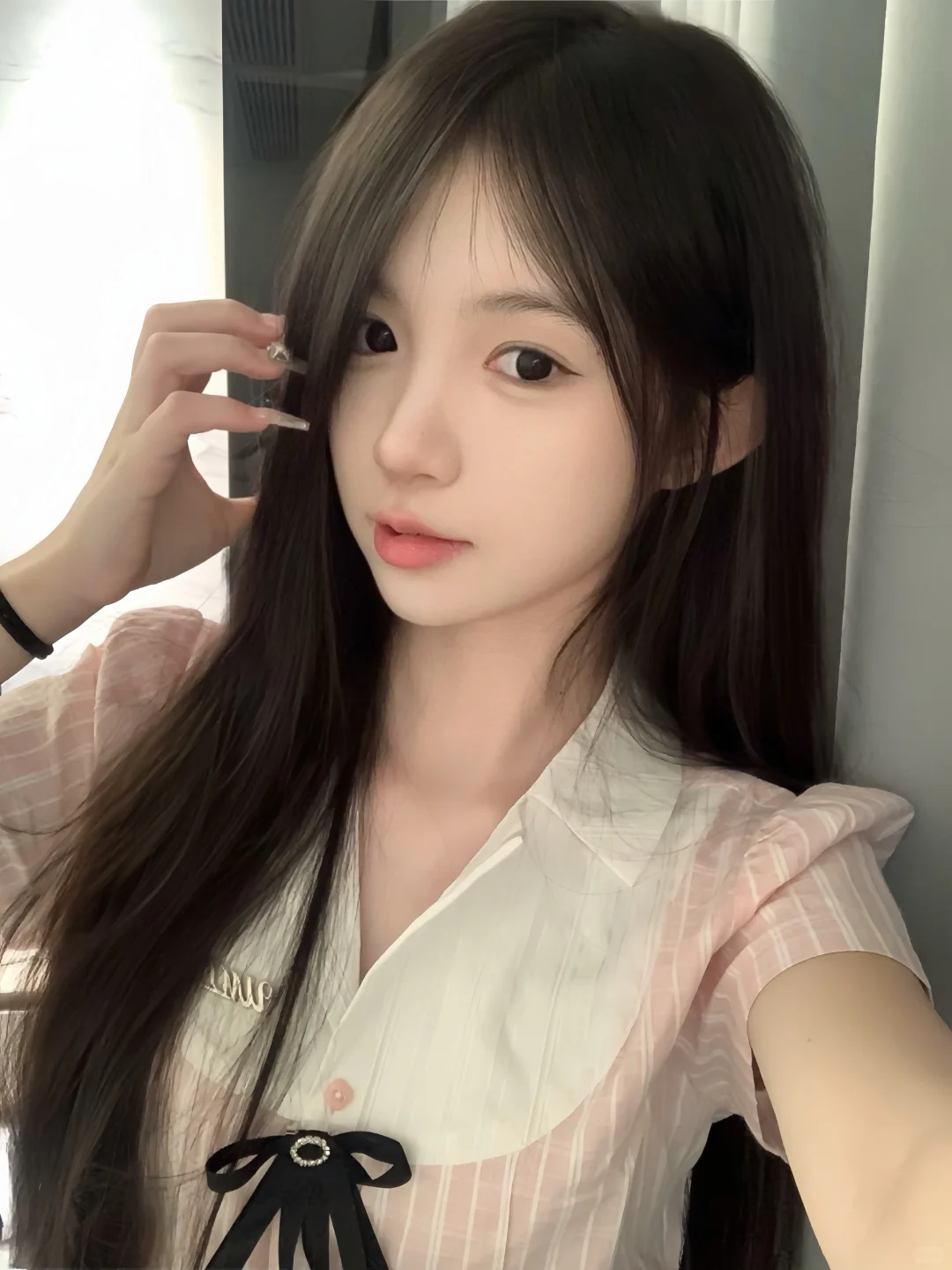 be cute ՞•ᴥ•՞
