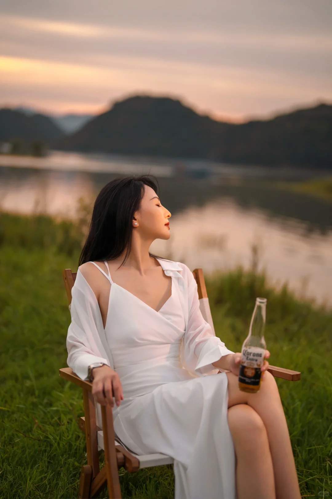 落日余晖下的浪漫 | 电影感氛围拍照📸