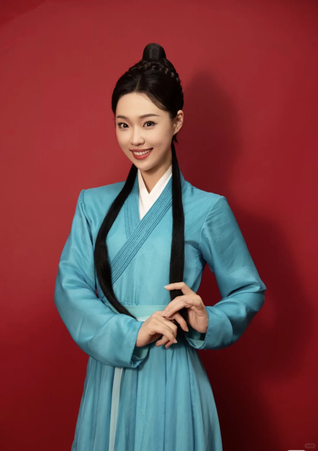 是谁这么美丽好看呀？又帅又美。