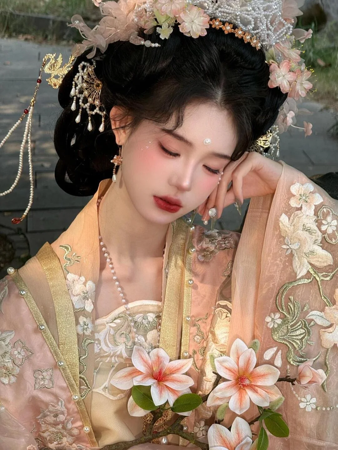 哇！这也太仙了吧！汉服女孩