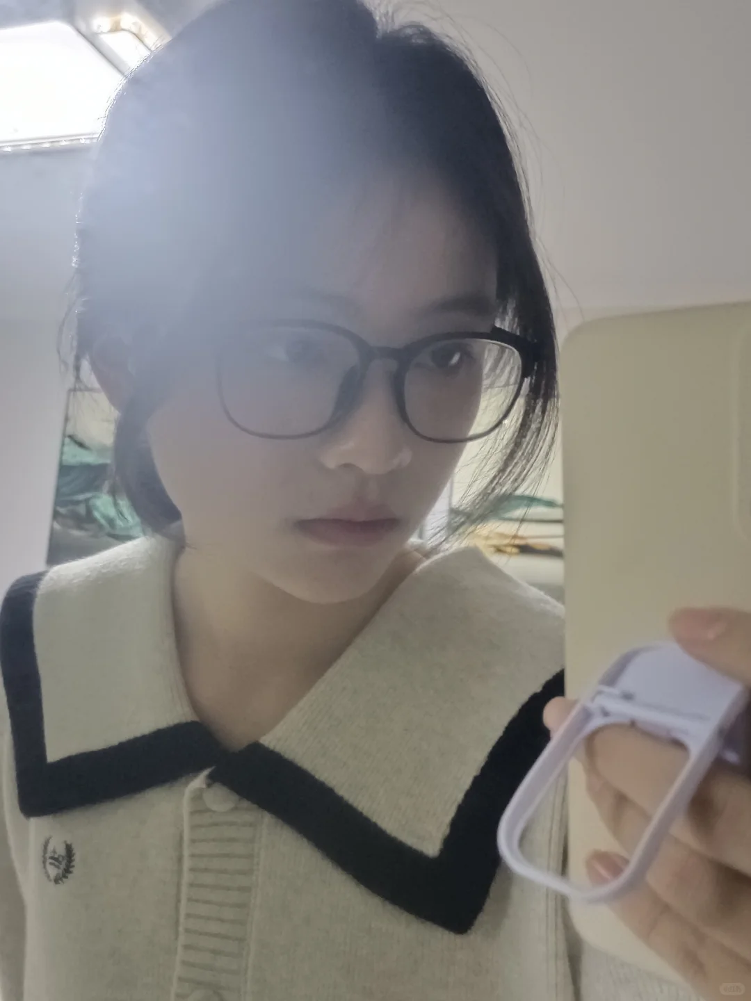 《方圆脸大变活人三要素：距离、光、妆发》