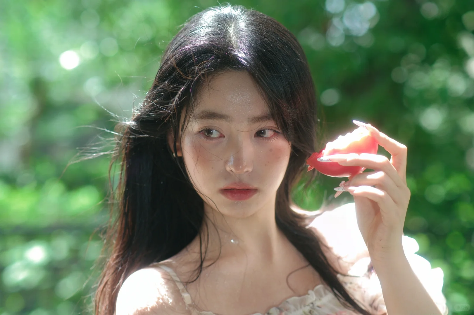 汗水浸湿的夏 炽热无声
