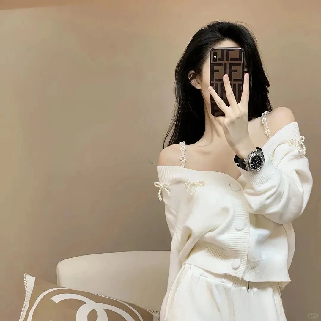 又纯又欲的氛围感女头