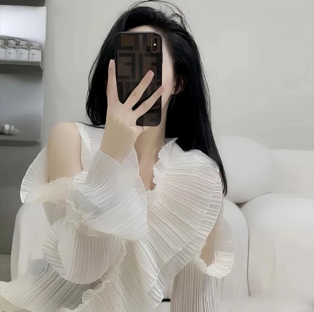 又纯又欲的氛围感女头