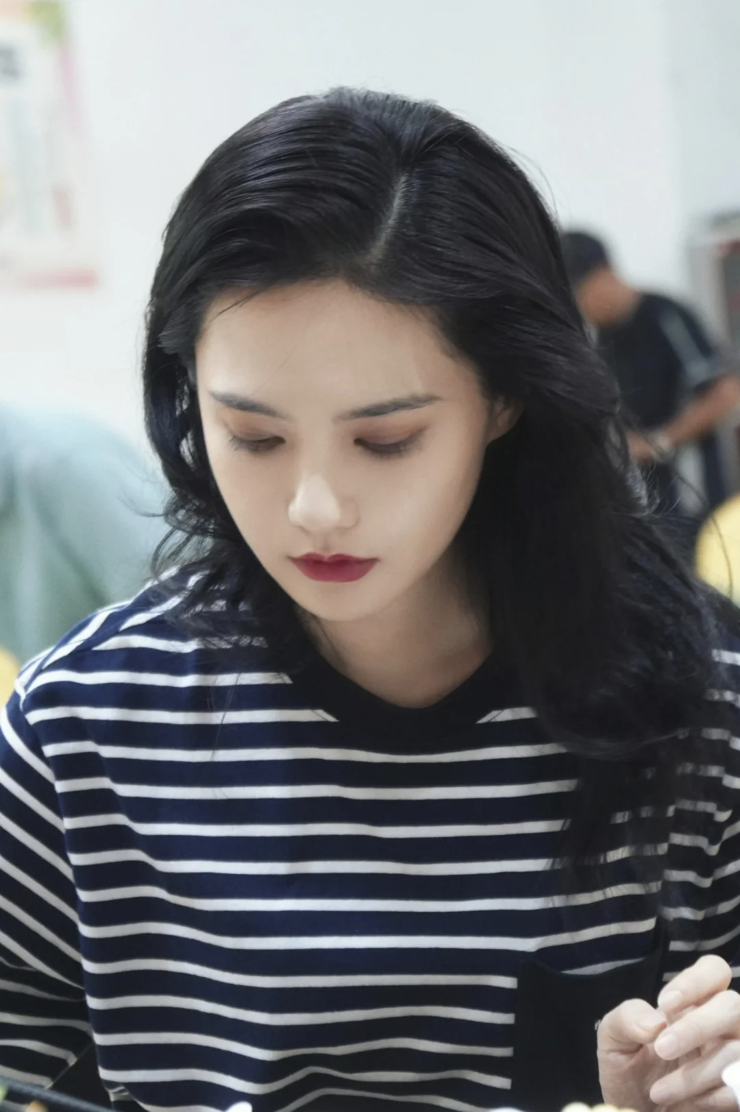 姜珮瑶好温柔好有力量，明媚又热烈的美