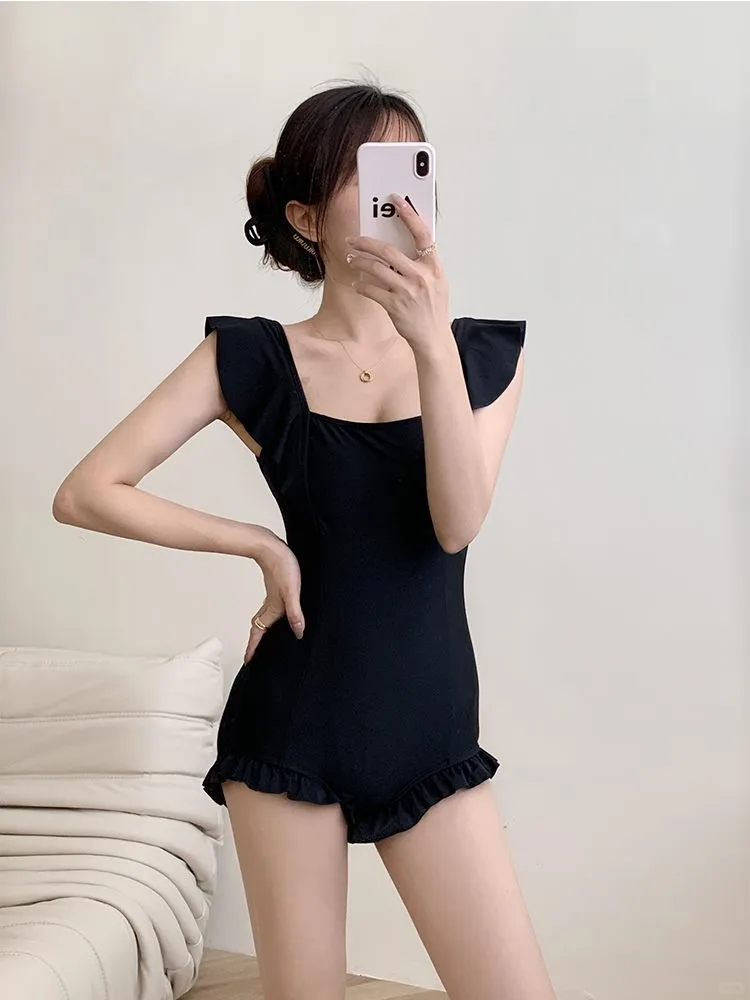 新款新款高级感黑色女款遮肚显瘦保守小胸修