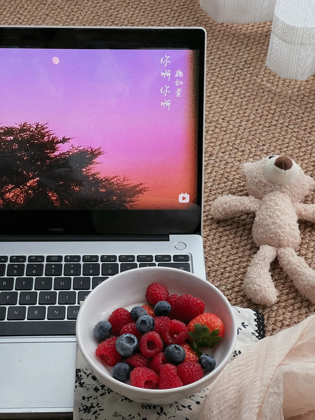 🍇想搭配平板壁纸，但找不到好看的图片❓