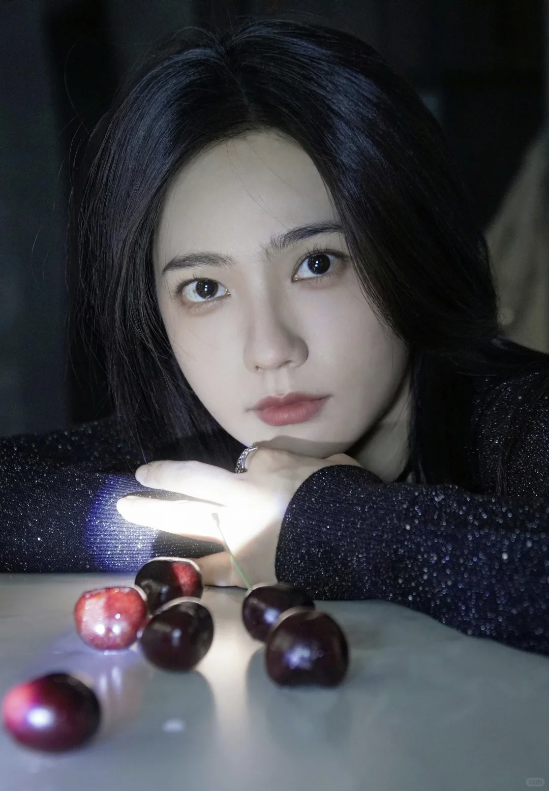 姜珮瑶好温柔好有力量，明媚又热烈的美