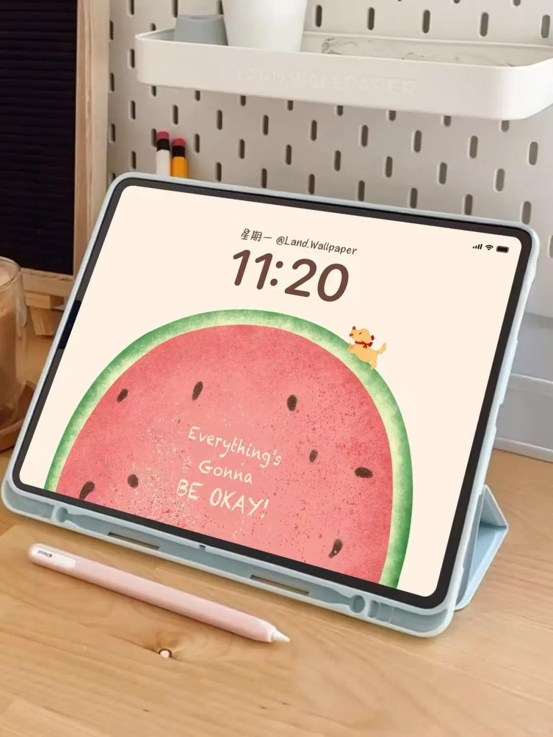 西瓜与修狗— 夏日氛围感平板壁纸