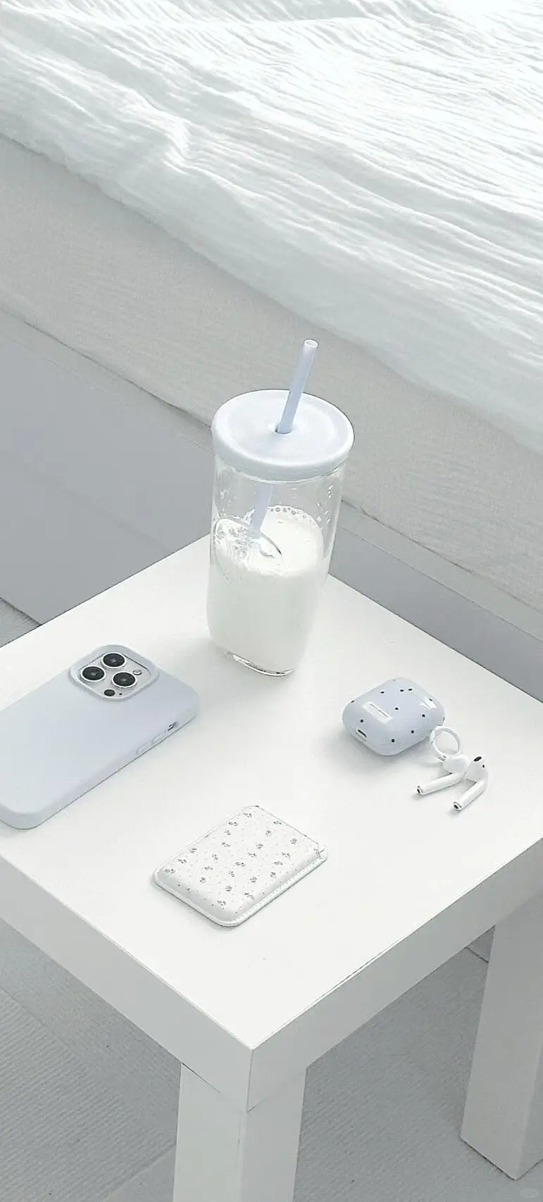 一组冷淡系浅色壁纸⊹.✮₊⋆