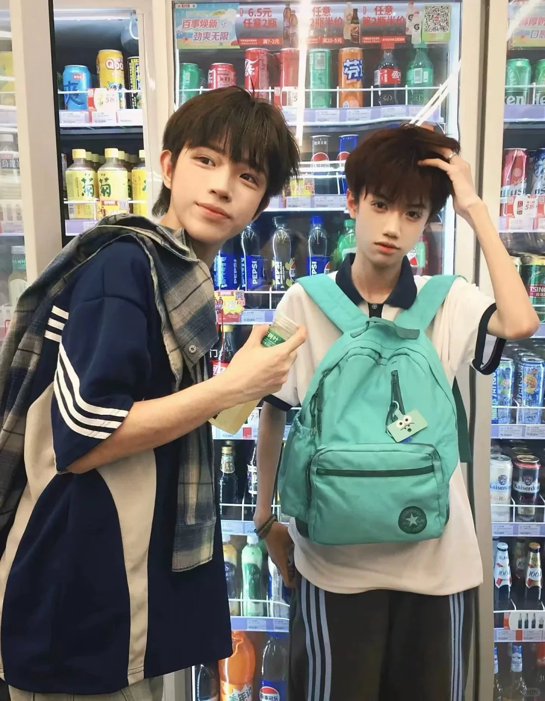 小众的壁纸来咯~