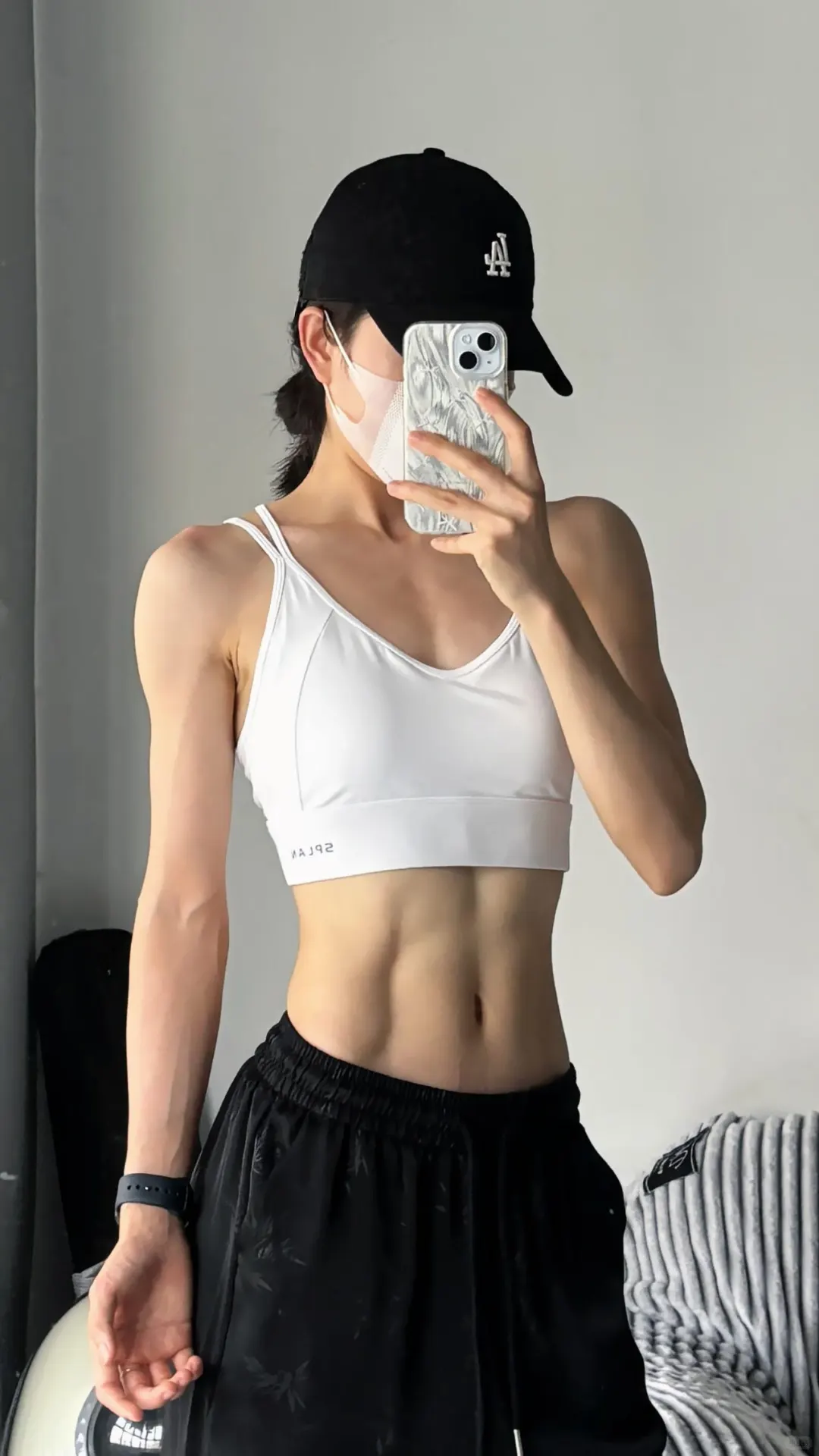 165/90|每天两顿饭 好身材是我应得的