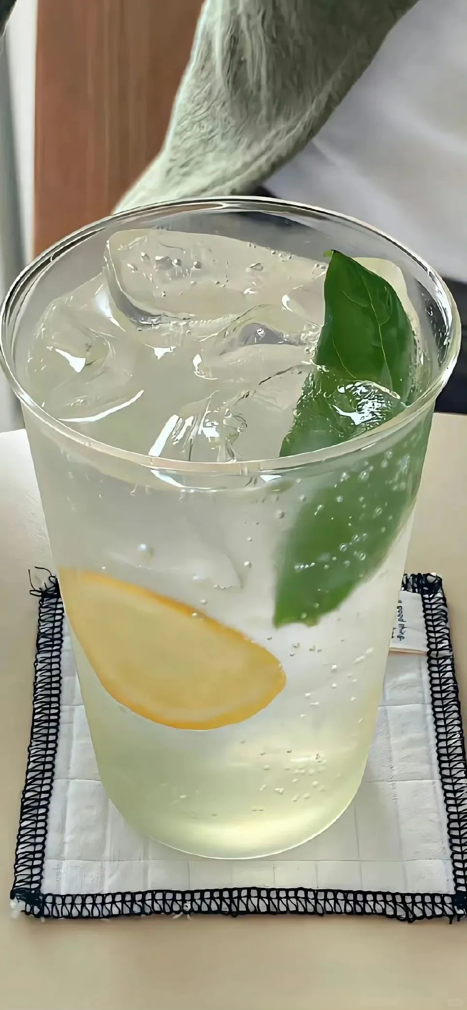 ins风壁纸 气泡水🍹
