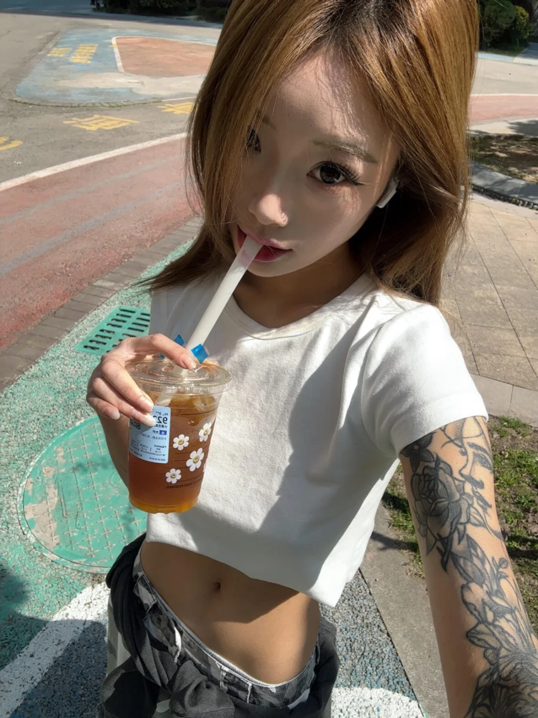 没人喜欢纹身女孩子吗