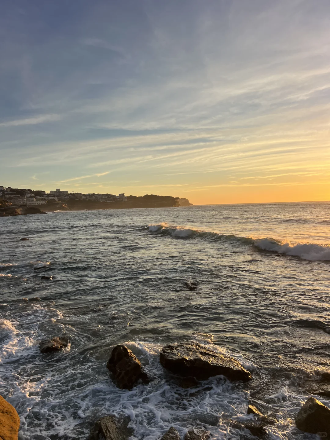 Sunrise look Golden hour