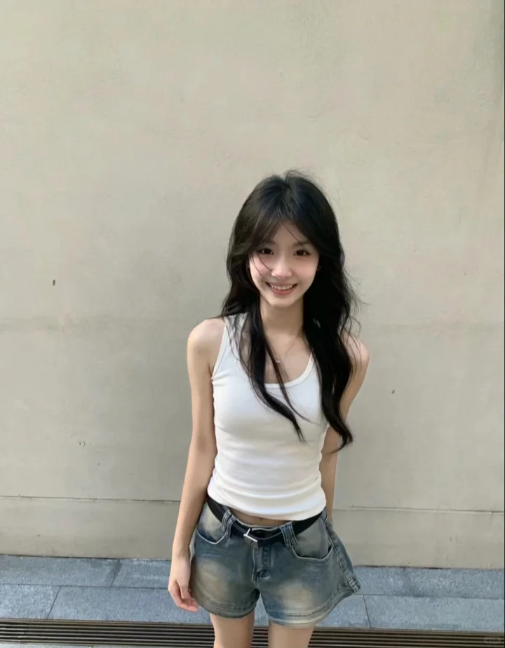 小众的壁纸来咯~