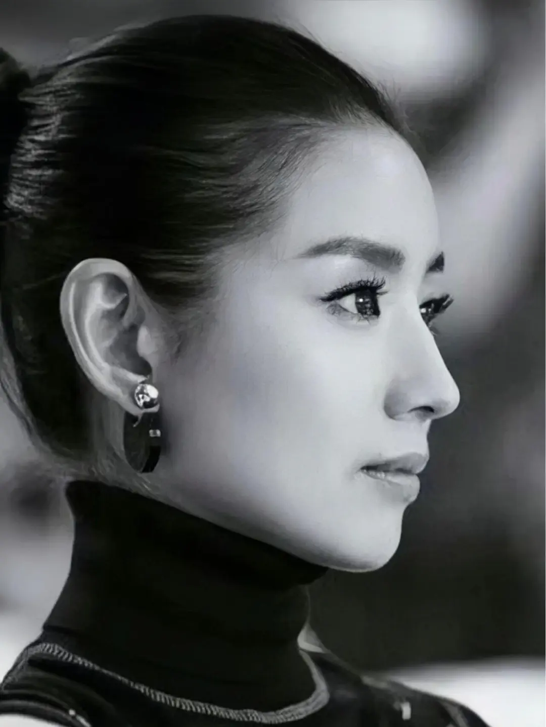 欣赏内娱侧颜美女