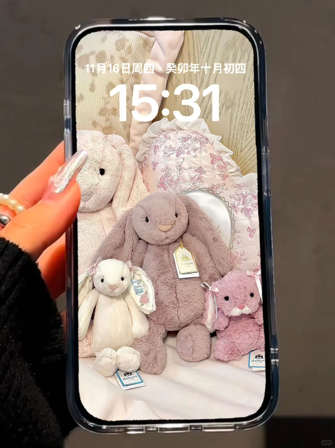 ❻❶❶期  玩偶全屏壁纸 | ins风小众壁纸 |