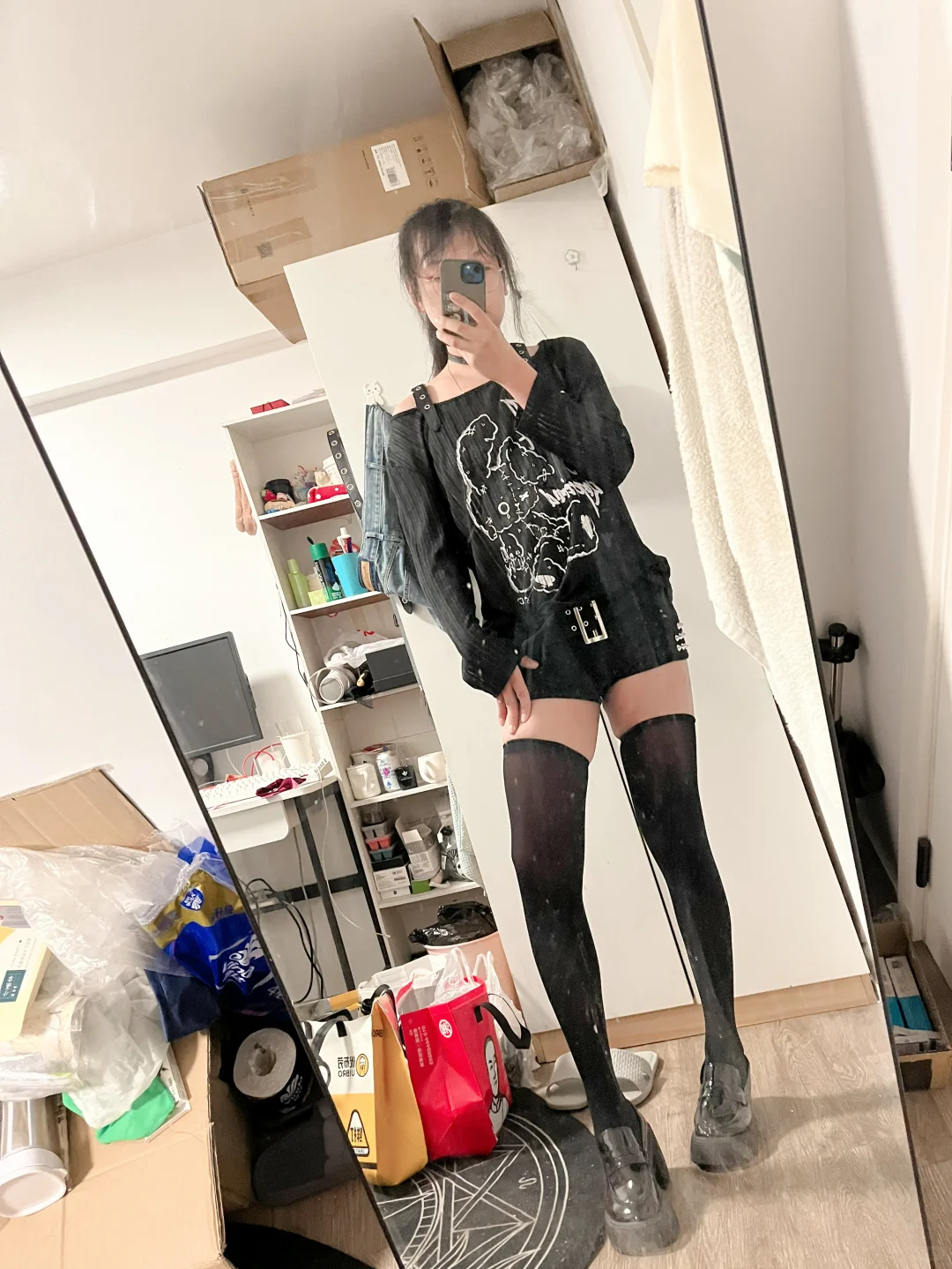 超爱热裤过膝袜