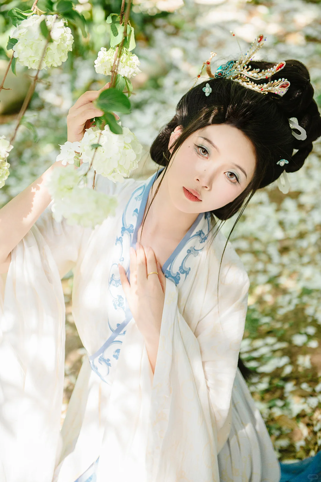 听说木绣球配汉服很仙啊～