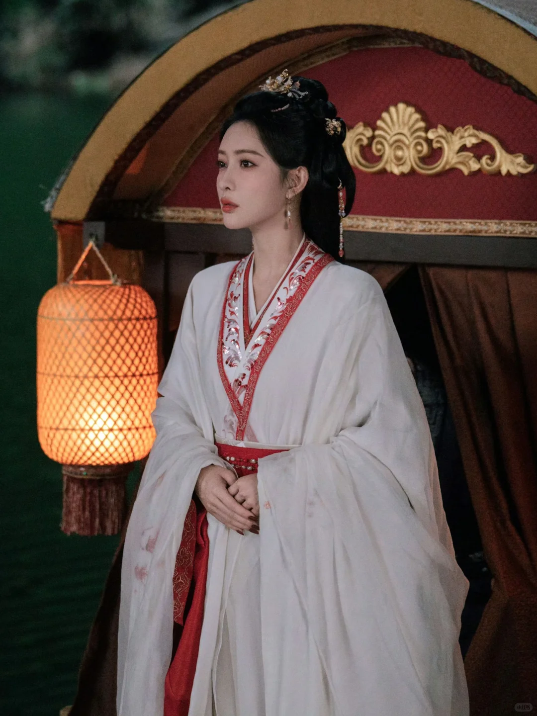 桃花映江山姜桃花服装盘点1
