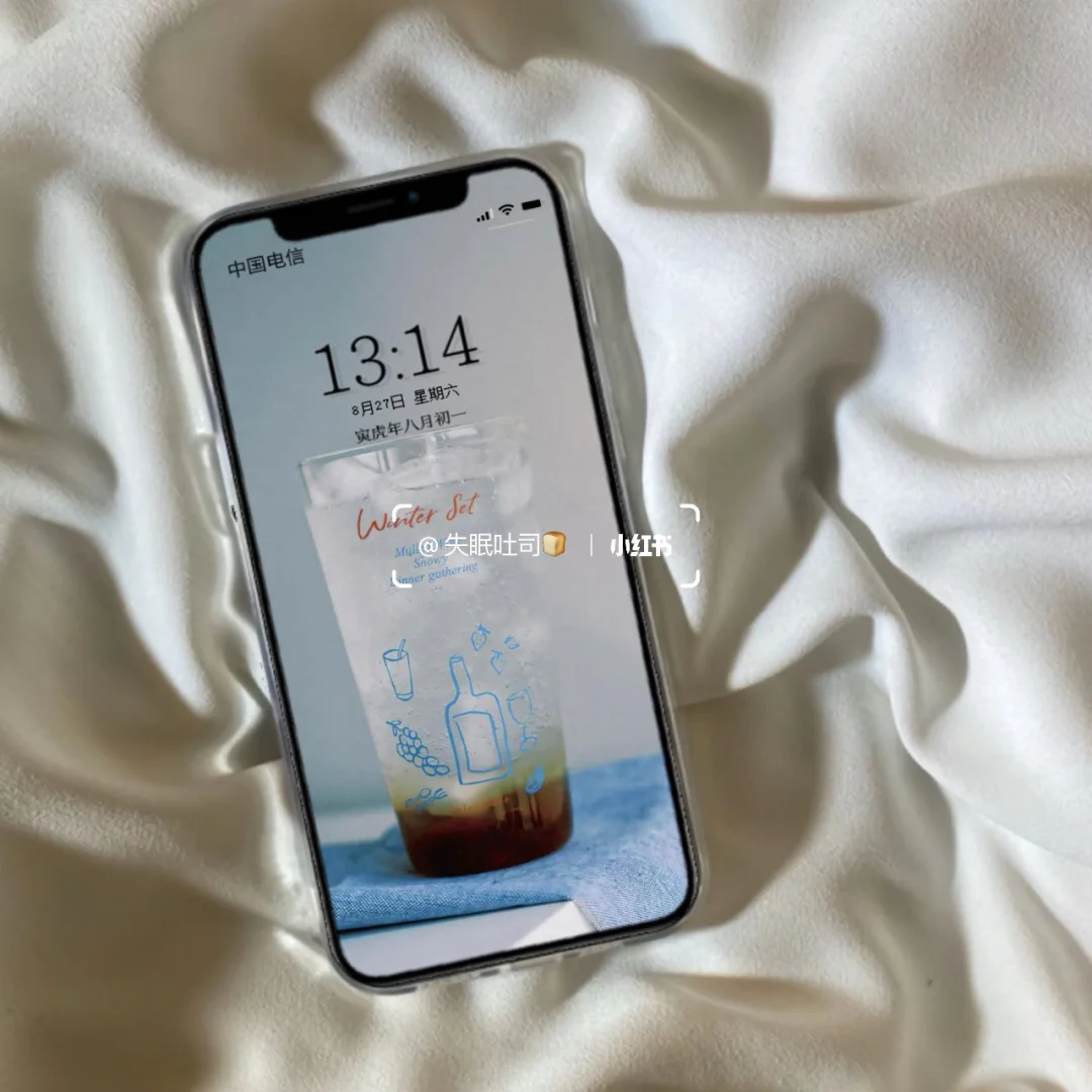高级感壁纸 | 小众壁纸 | 🧊🍅🎀🍹🎐