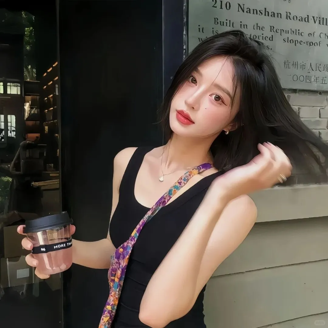 女生头像| 和煦的风吹过你的发梢