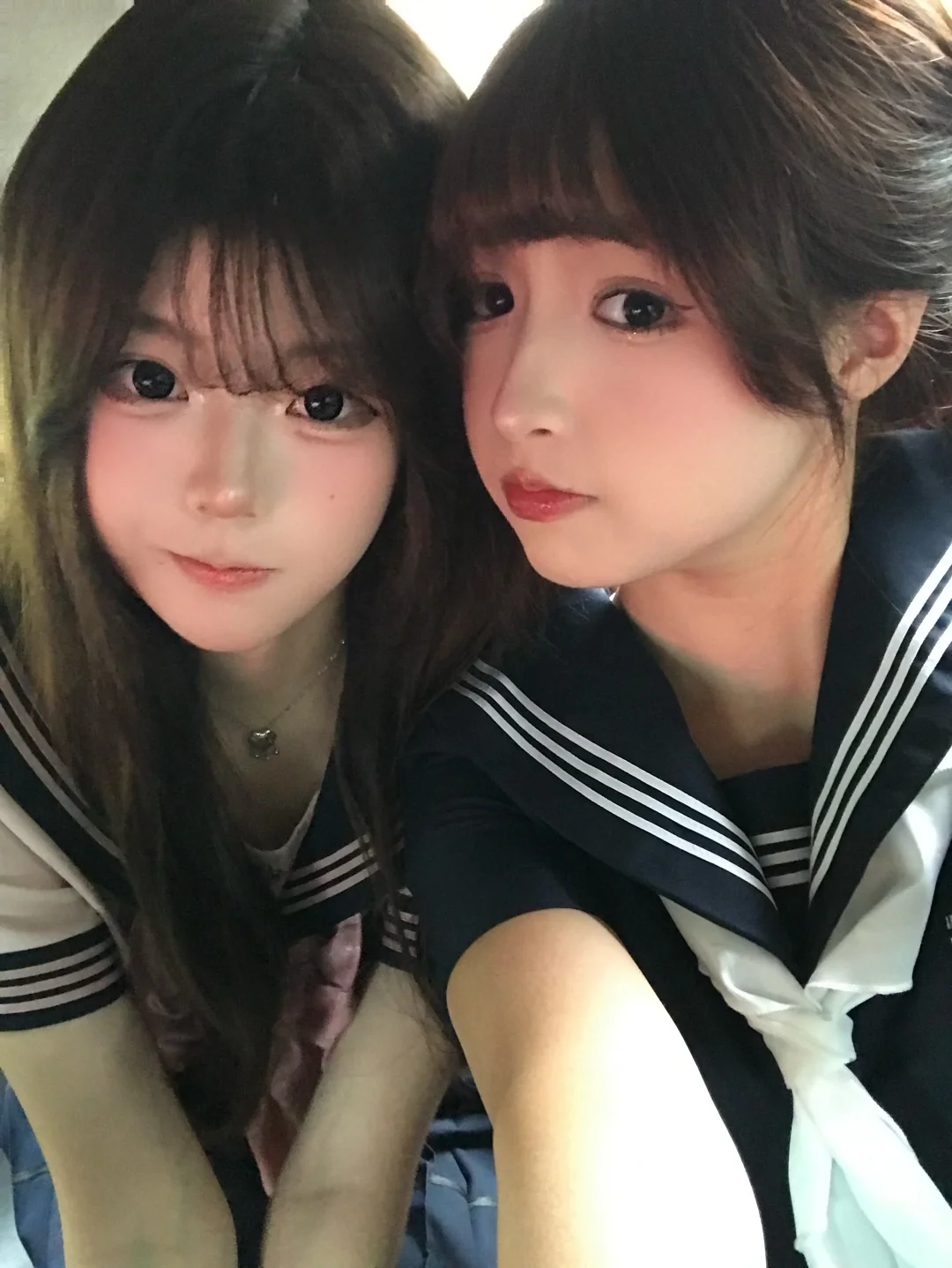 存一些甜妹拍照姿势