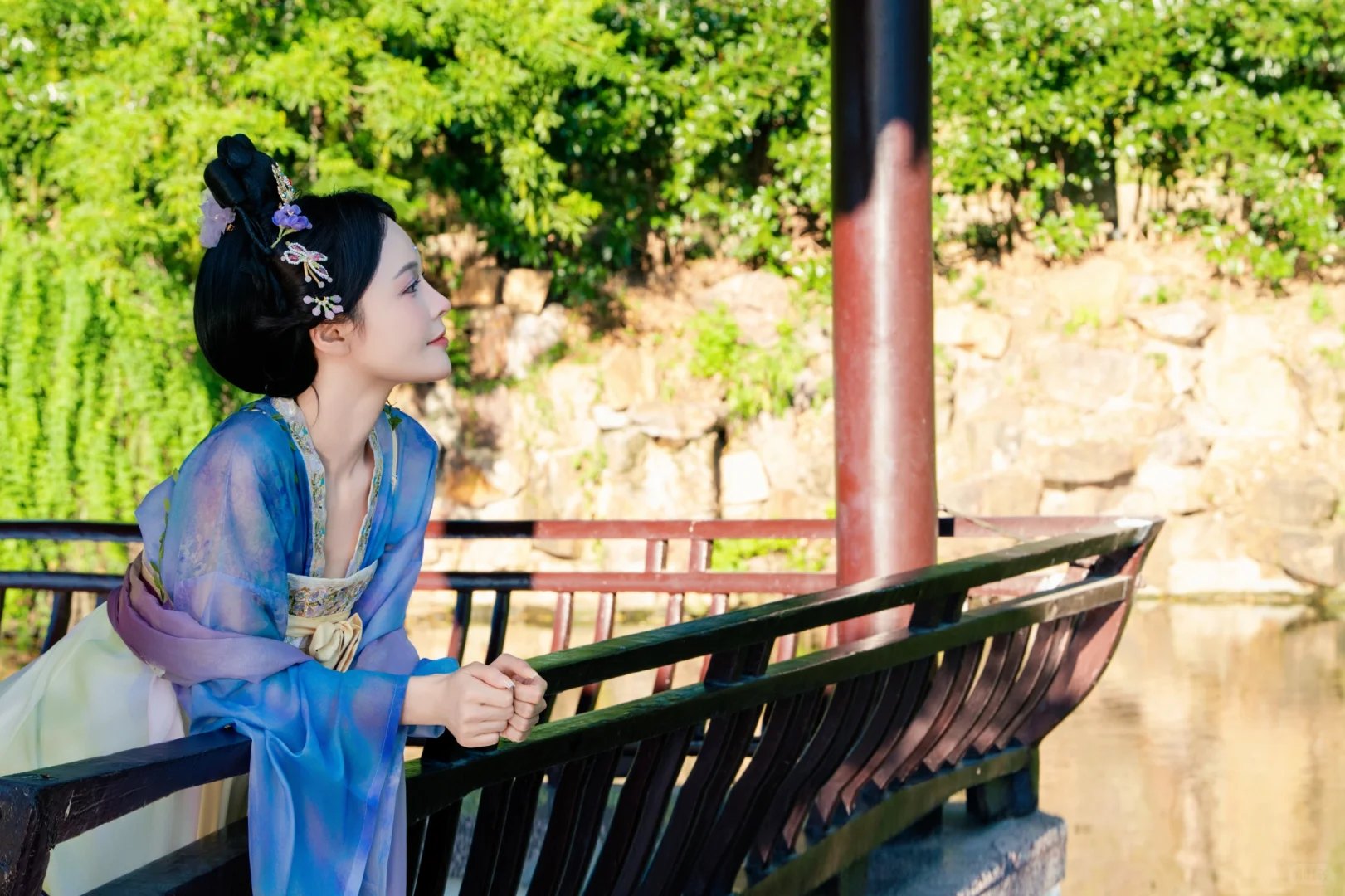 怎么会有这么仙的古装女孩～