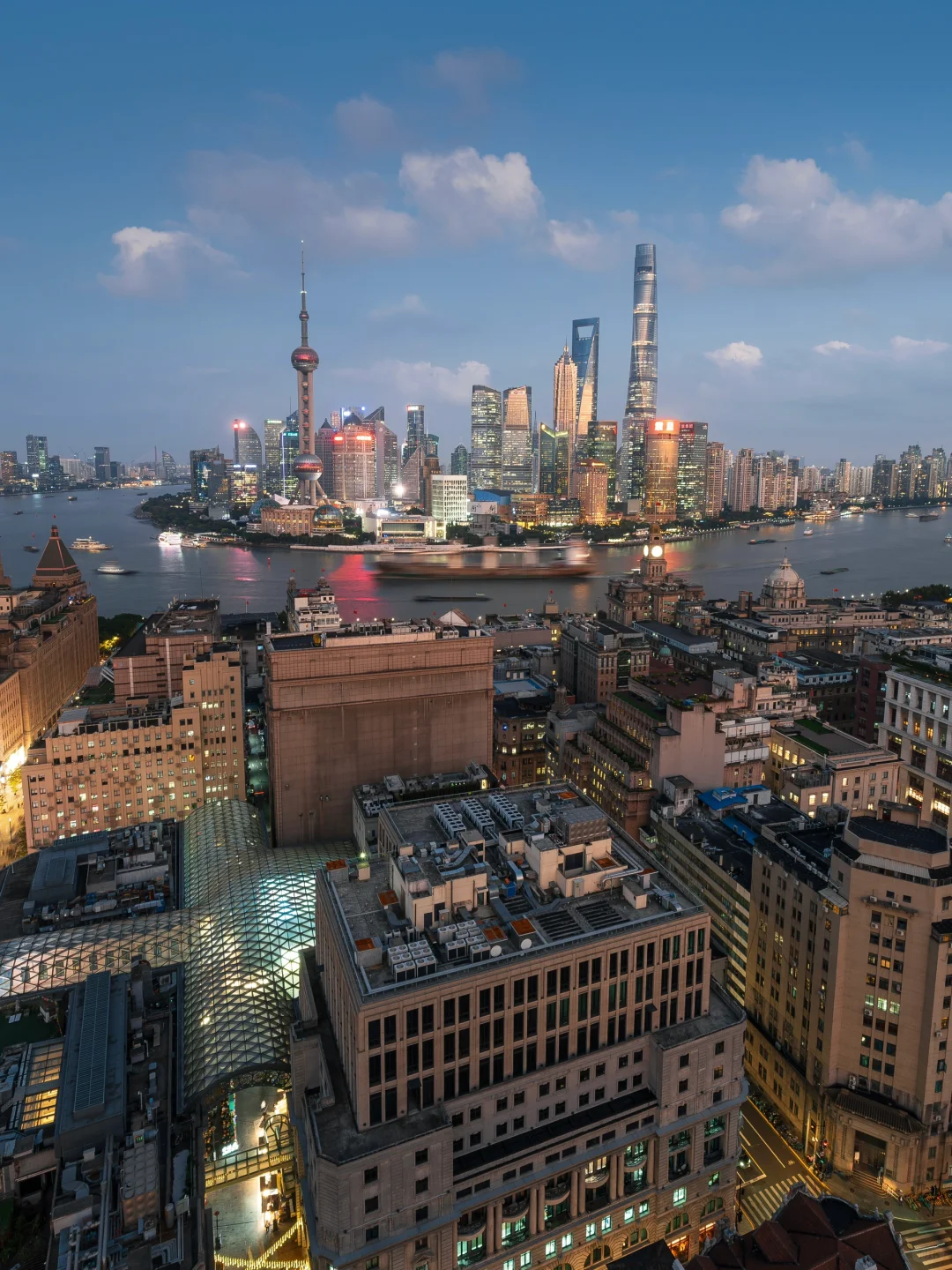 🏙️Blue Glare Hour🌆