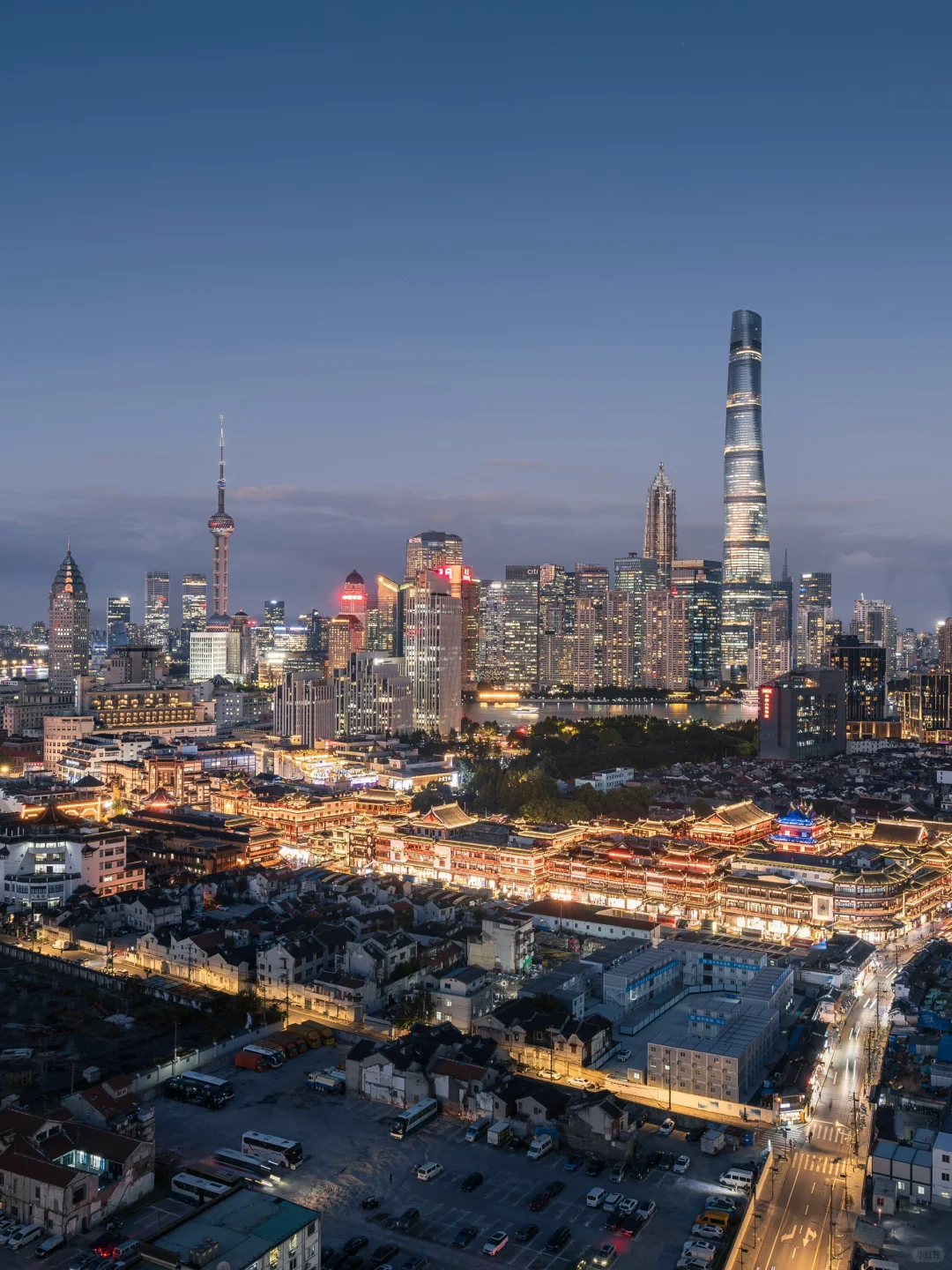 🏙️Blue Glare Hour🌆
