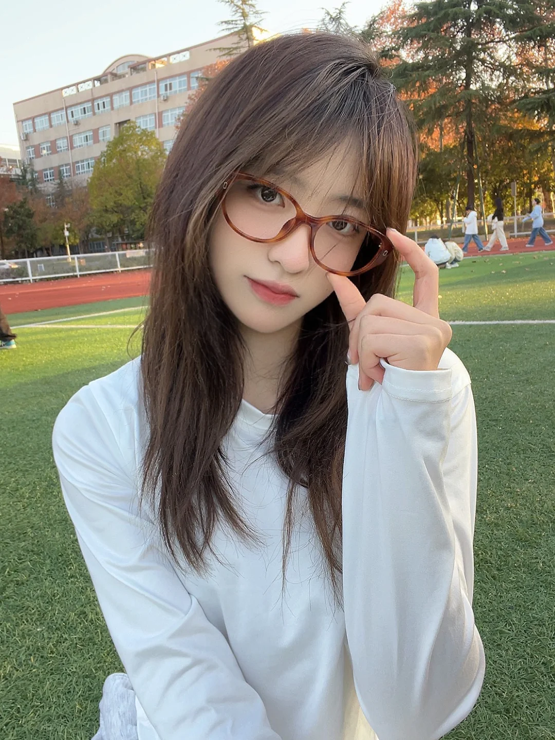女教师👩🏻‍🏫