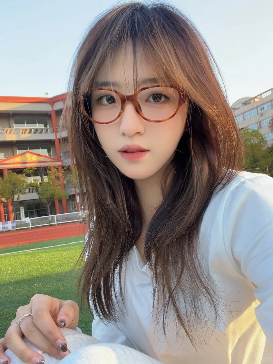 女教师👩🏻‍🏫